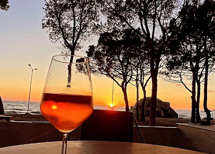 Alexander ホテル 4*